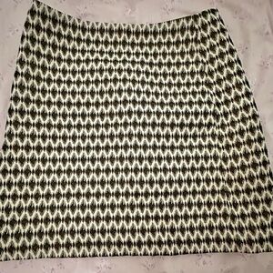 LOFT Black and Cream Patterned A-Line Skirt